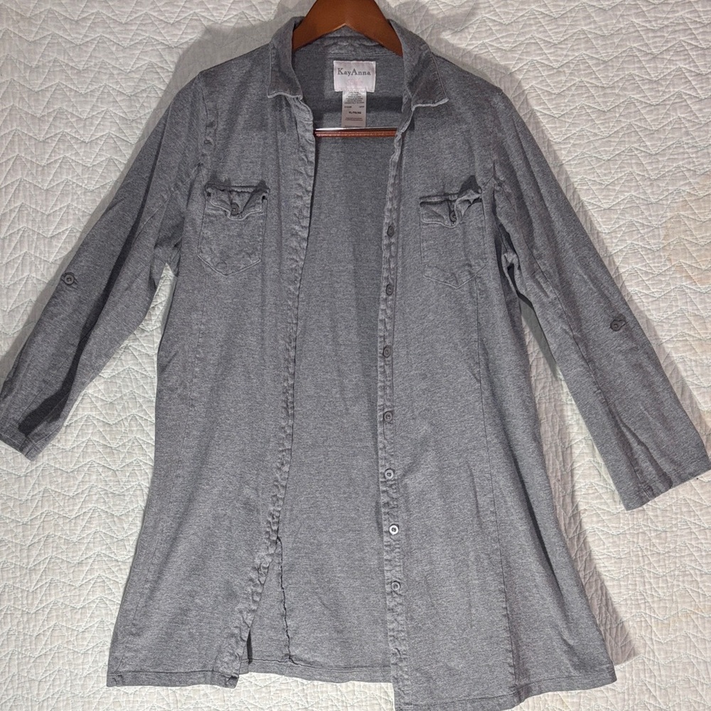 Kensie Gray Button-Down Longline Shirt 100% cotton